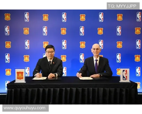 篮球与足球的巅峰对话NBA球星与足球明星的精彩相遇与互动 篮球与足球的巅峰对话NBA球星与足球明星的精彩相遇与互动