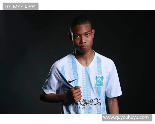 混血足球明星盘点谁是足坛最具魅力的多元血统球员